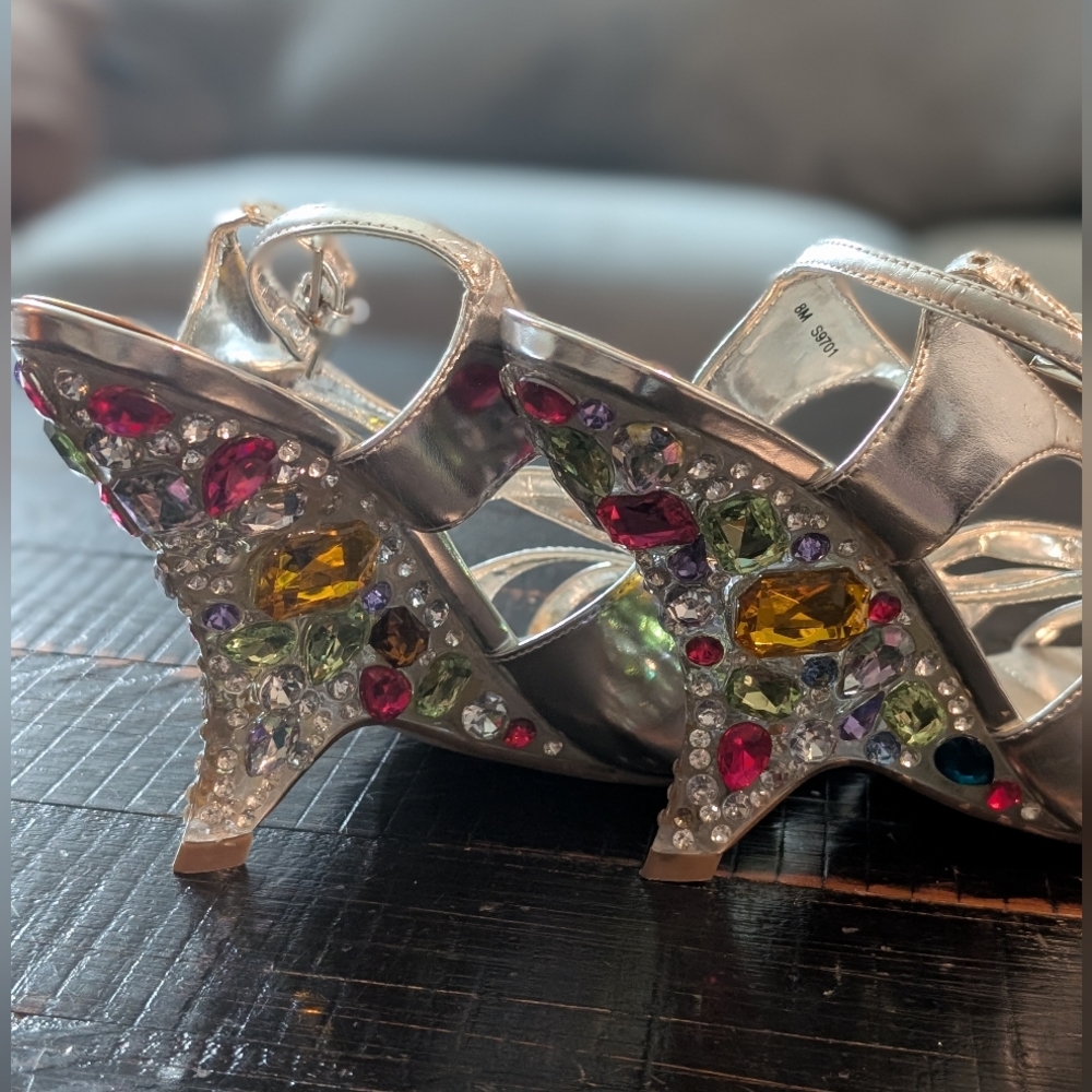 Alisha Hill Colorful Stoned Heels, size 8